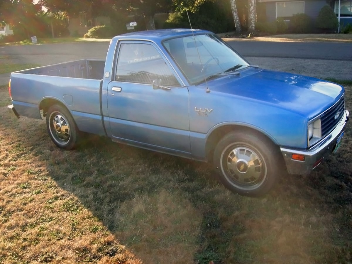 1982 CHEVROLET LUV