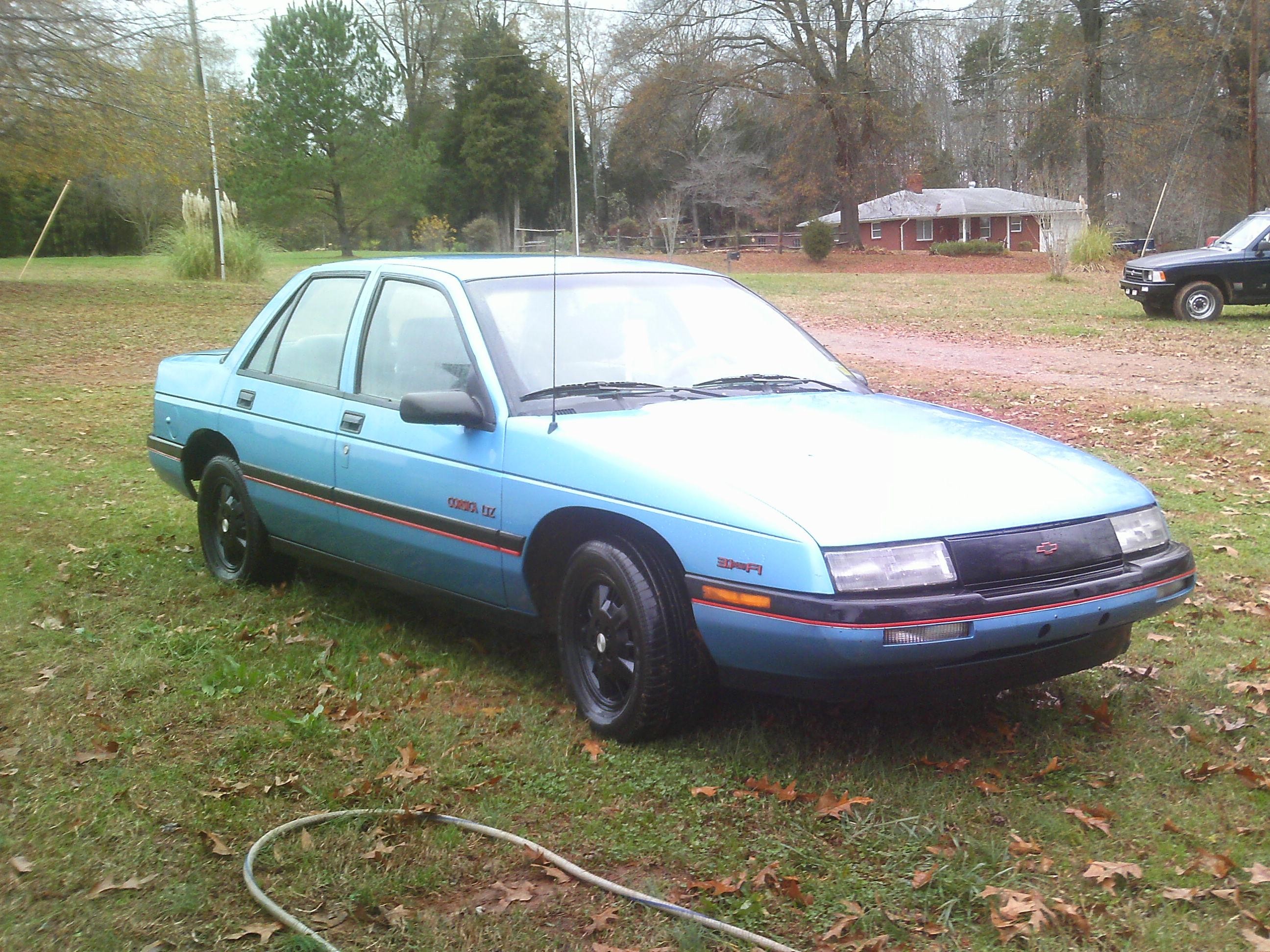 1993 CHEVROLET CORSICA