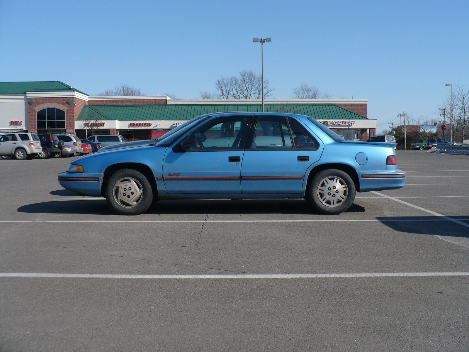 1993 CHEVROLET LUMINA