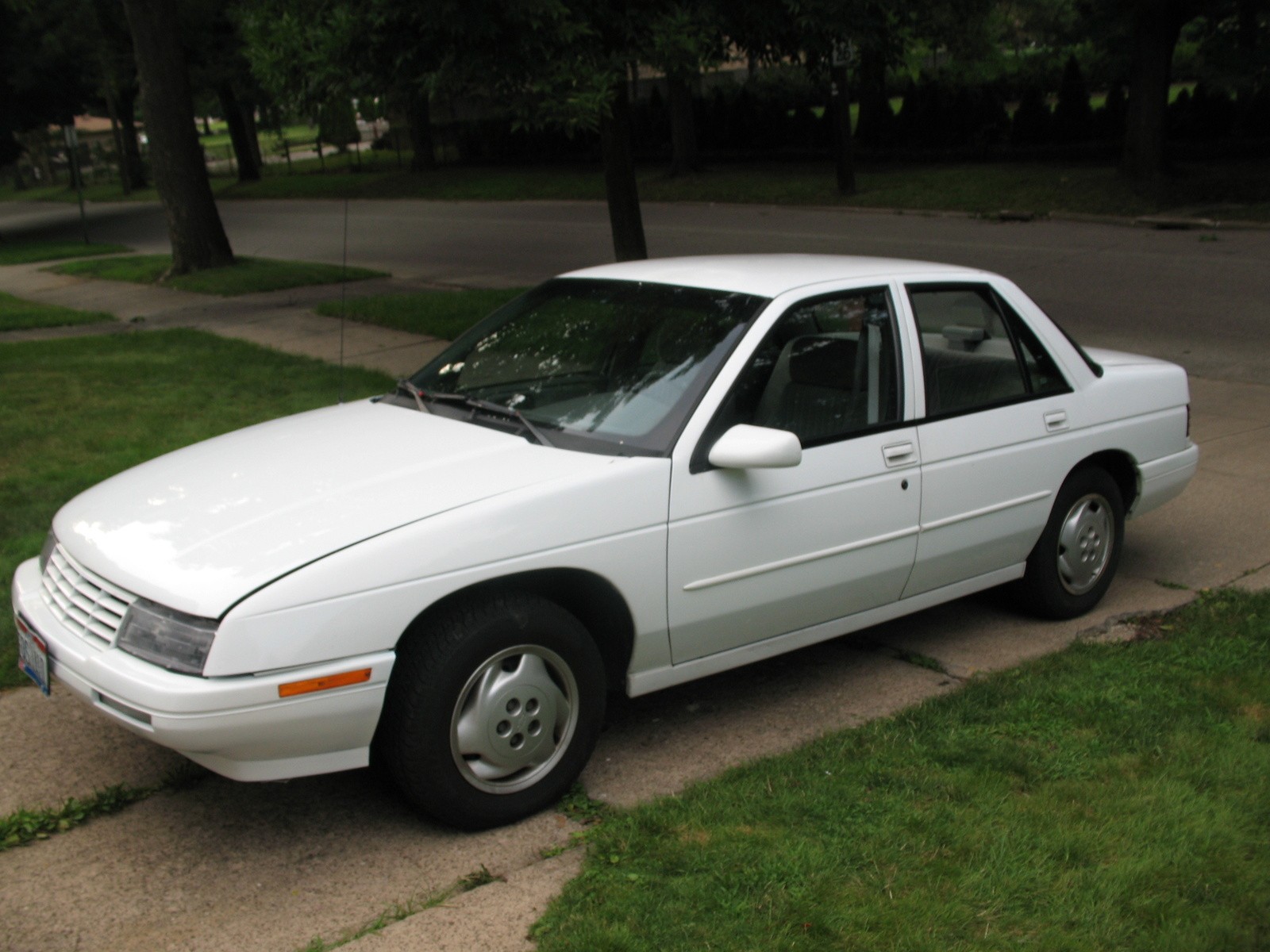 1996 CHEVROLET CORSICA