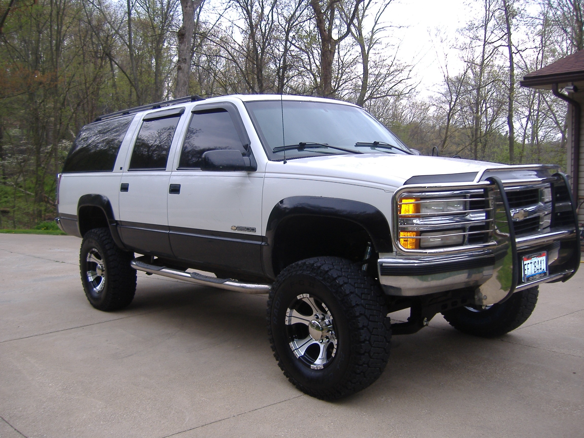 1996 CHEVROLET SUBURBAN