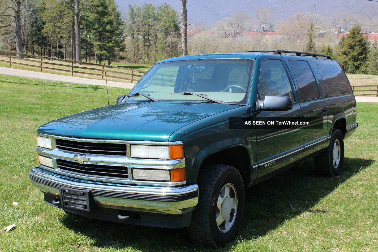 1997 CHEVROLET SUBURBAN