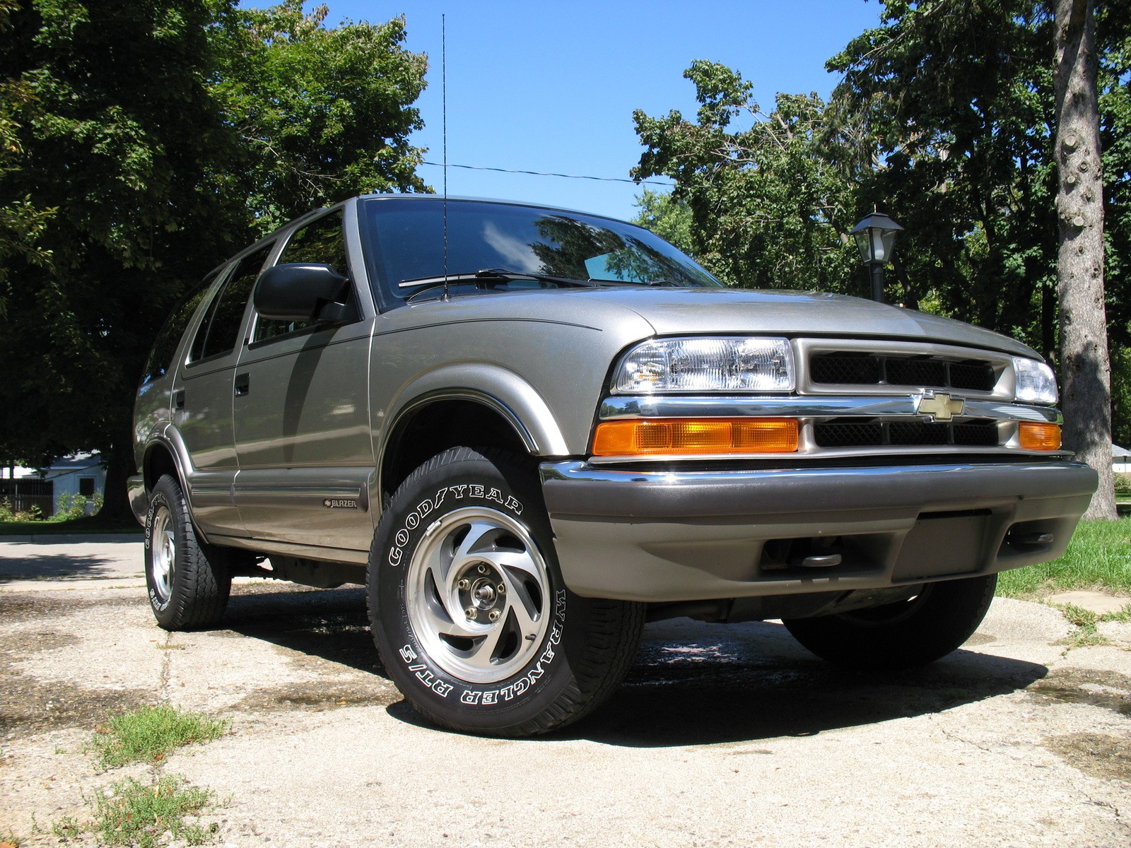 2000 CHEVROLET BLAZER