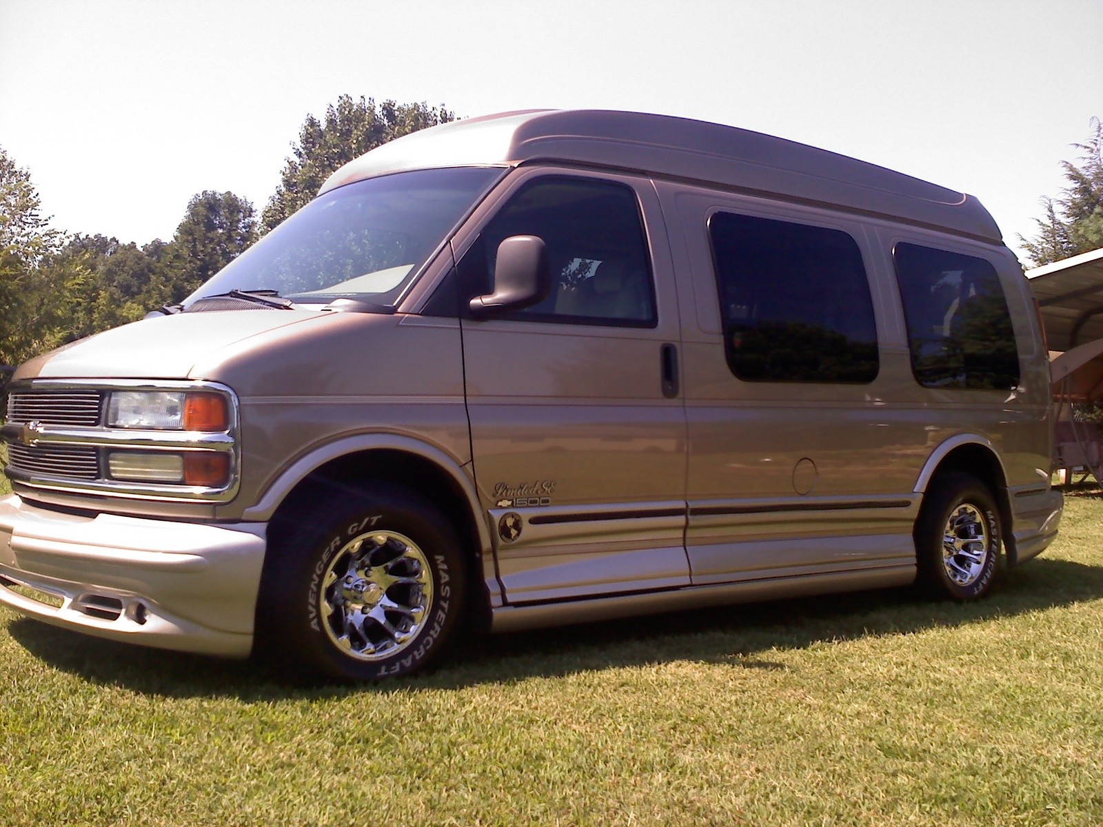 2000 CHEVROLET EXPRESS