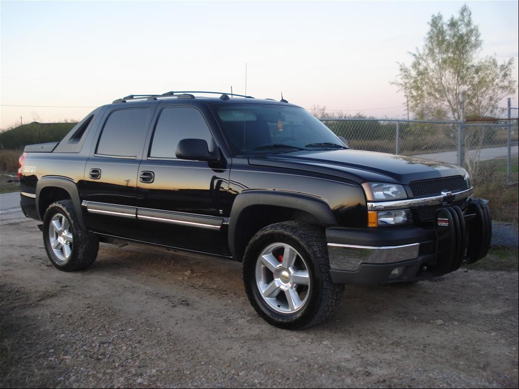 2004 CHEVROLET AVALANCHE