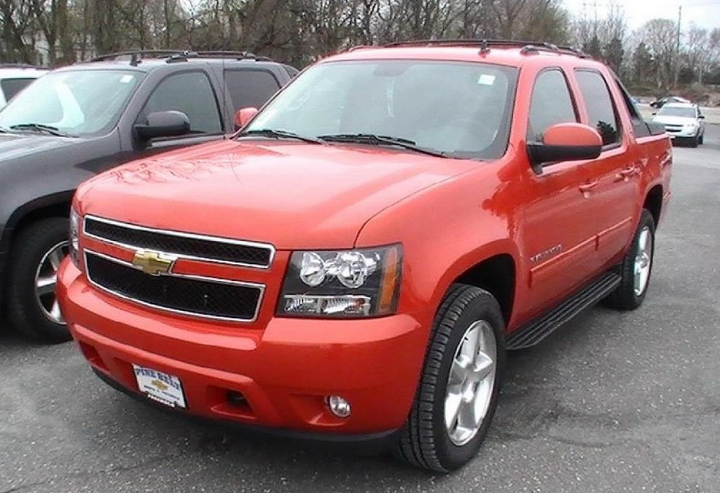 2011 CHEVROLET AVALANCHE