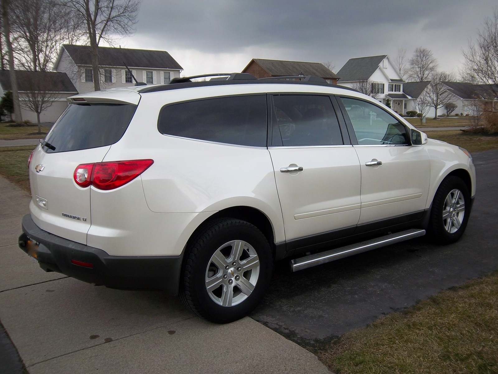 2011 CHEVROLET TRAVERSE