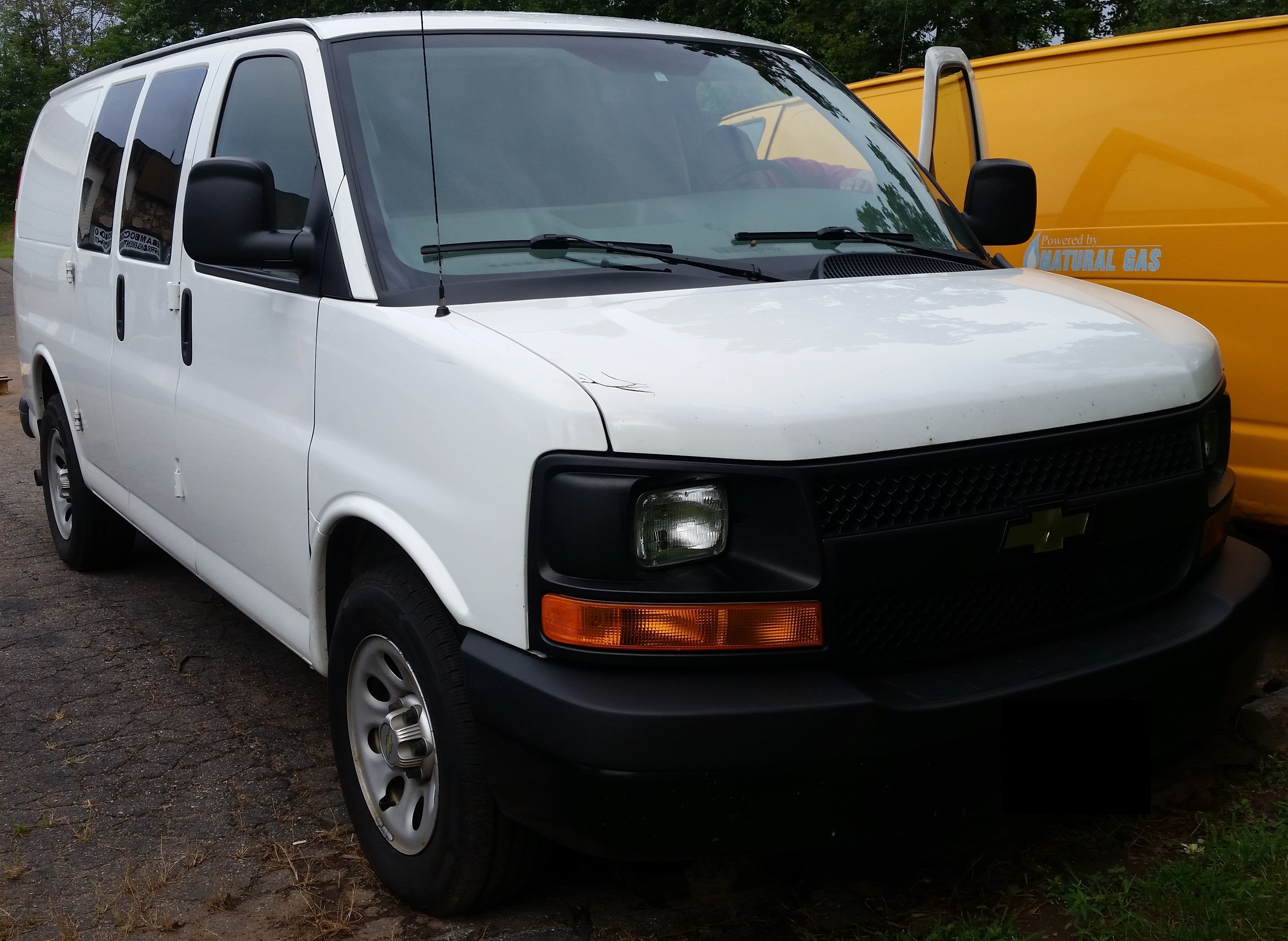 2013 CHEVROLET EXPRESS