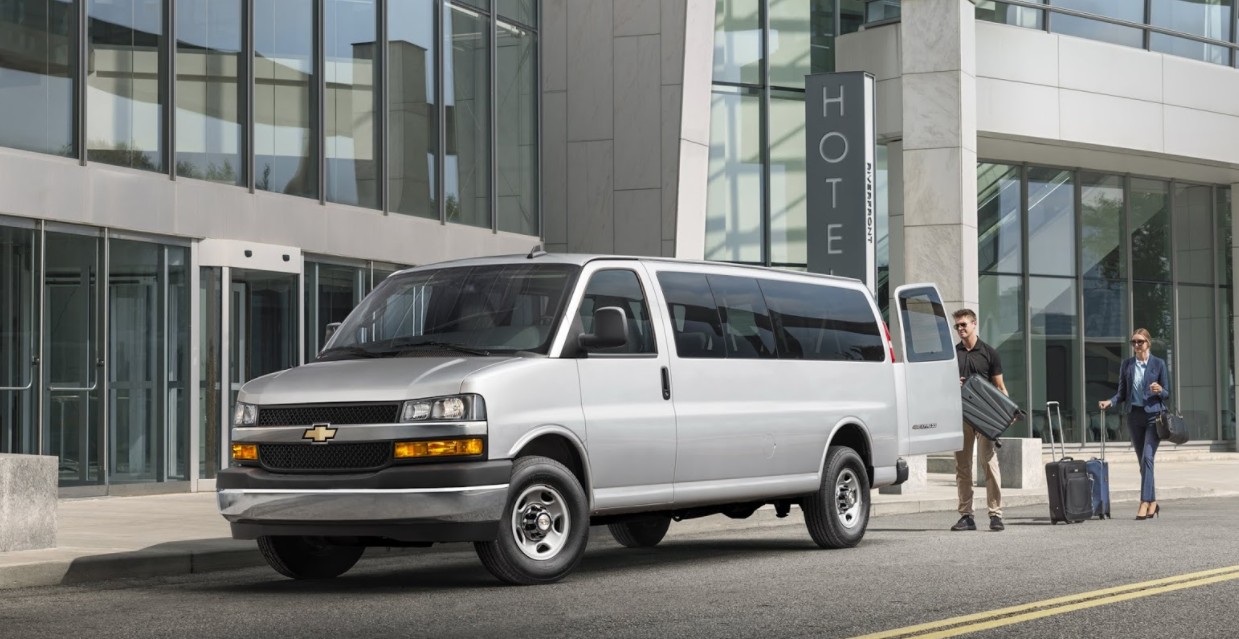 2023 CHEVROLET EXPRESS